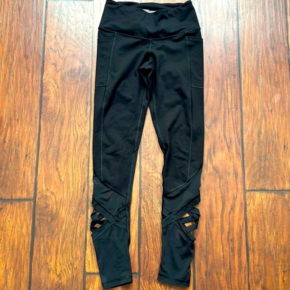 Victoria Secret |Sport Mesh High Rise Leggings - Picture 1 of 7